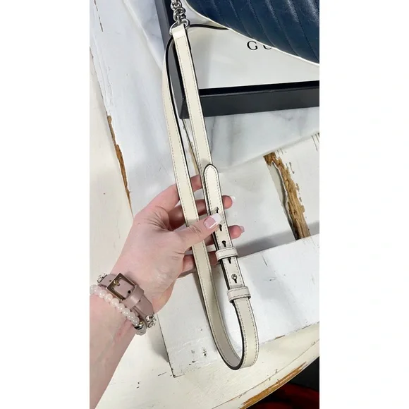 Gucci GG Marmont Diagonal Quilted Leather Small Shoulder Bag - Picture 6 of 10